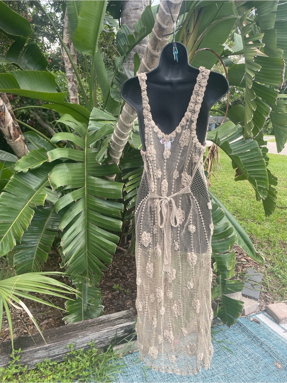 lace, crochet, rosette, and mash dress - Picture 4 of 10